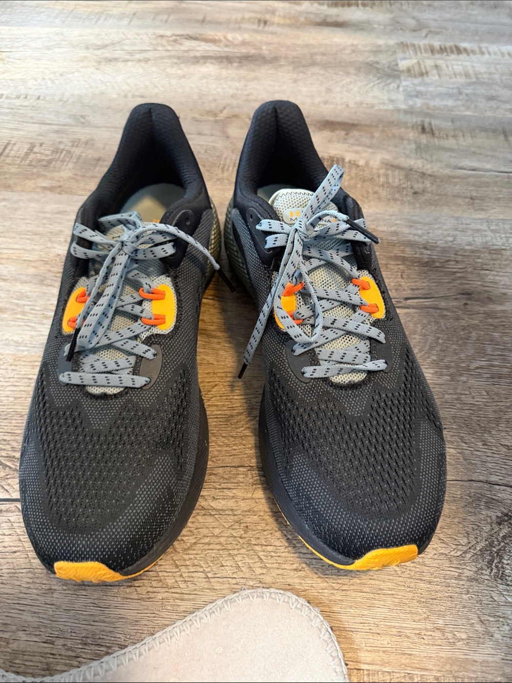 Under Armour Men's Hover Machina 3 Black with Orange Accents